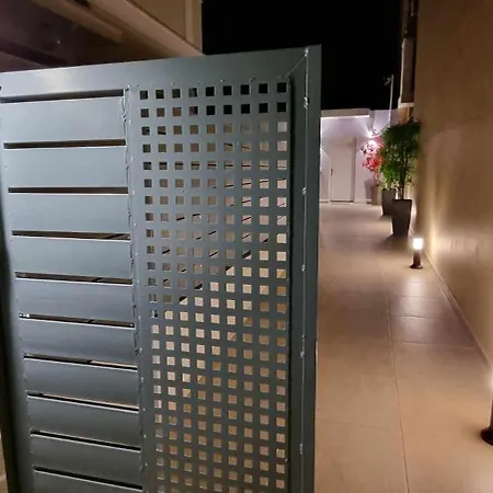 Fiore , 200m From Square ארגוסטולי