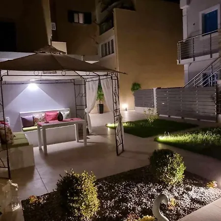 Fiore , 200m From Square Holiday home