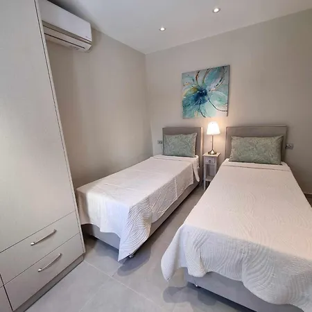 Holiday home Fiore , 200m From Square Argostoli (Kefalonia)